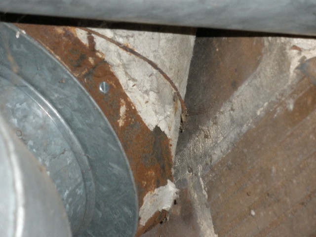 Asbestos on remnant ductwork